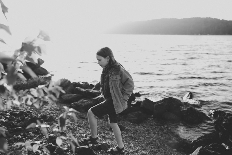 Outdoorsy portrait session in Union, WA.