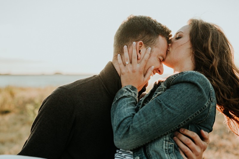 Fun, low-stress engagement session on the Olympic Peninsula in Washington state. 