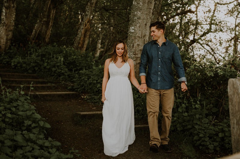 PNW engagement session inspiration | Seattle wedding + elopement photographer Meghann Prouse | www.photomegs.com