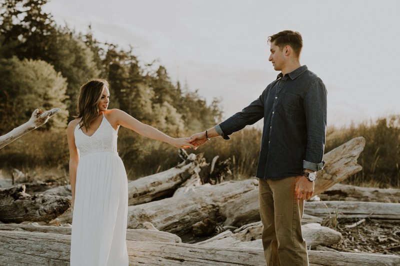 Moody and intimate engagement session at the beach in the PNW. 